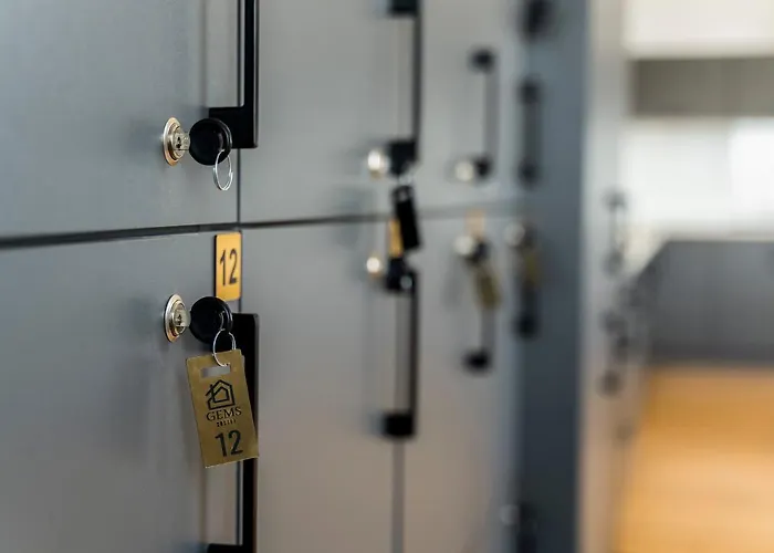 Gems Hostel Glogow (Glogow)